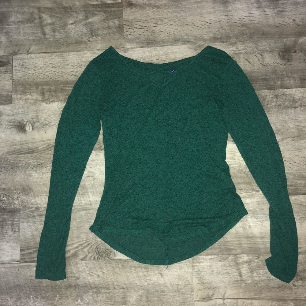 Soft long sleeve green shirt